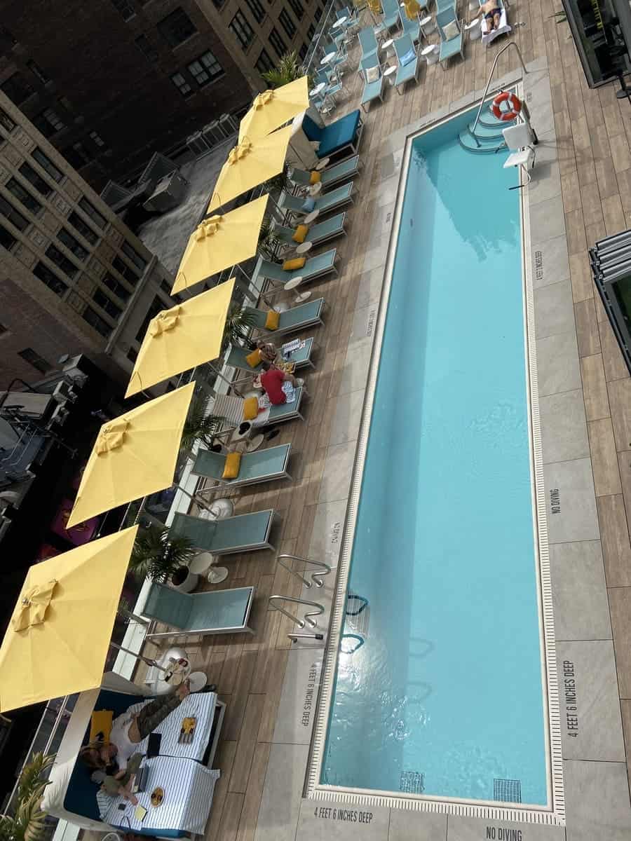 Margaritaville Times Square Pool 